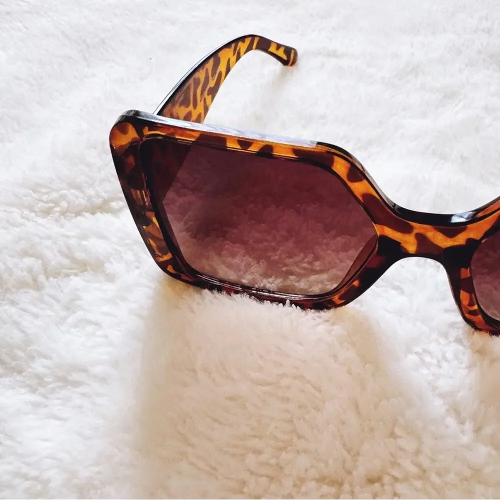 Stylens unique cloth